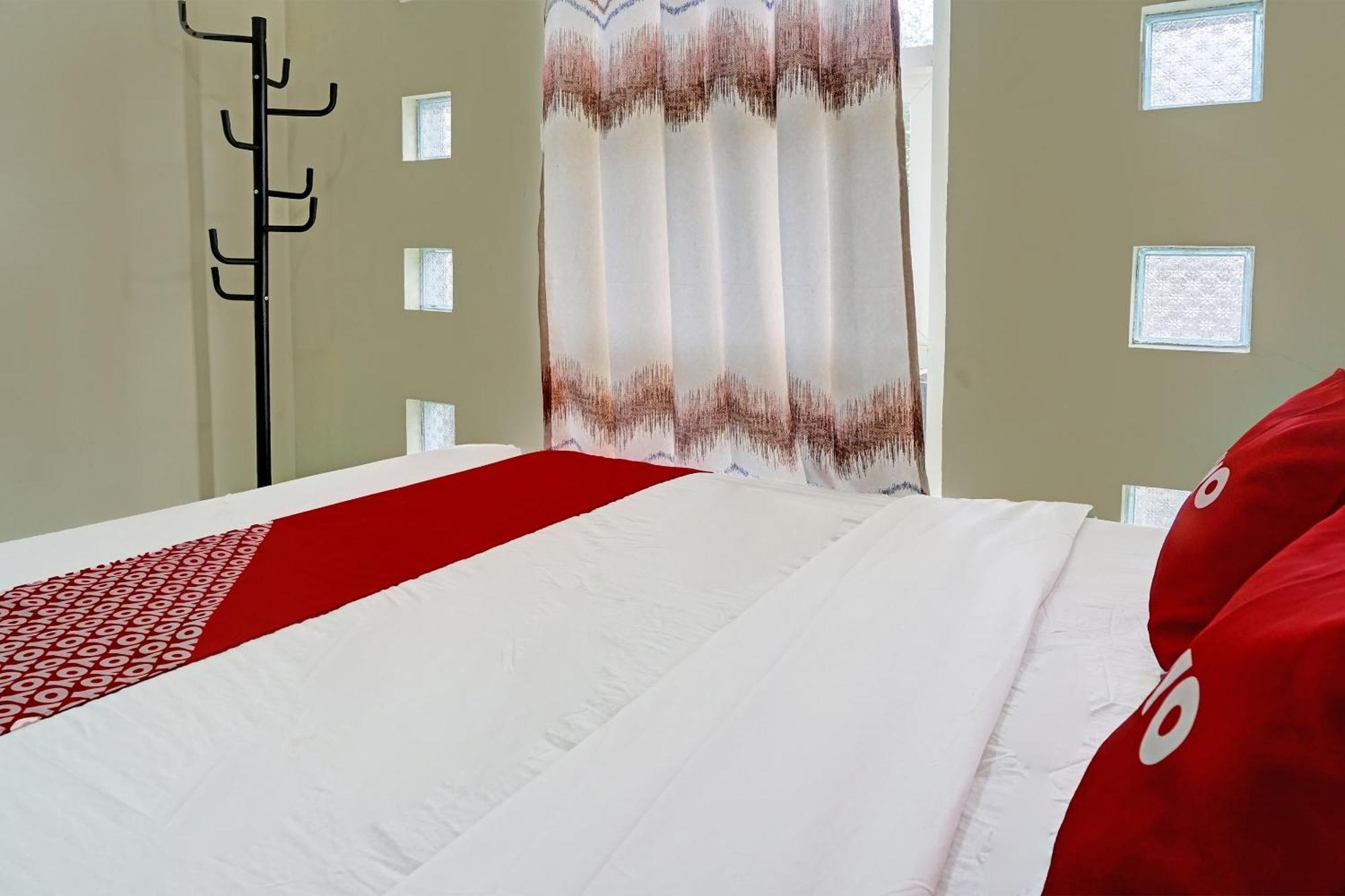 OYO 91707 Jannah Homestay Dau Bagian luar foto