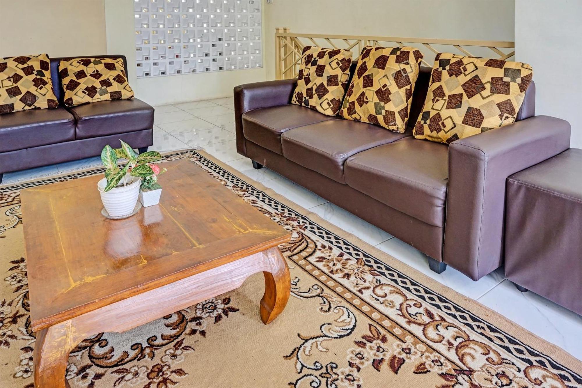 OYO 91707 Jannah Homestay Dau Bagian luar foto