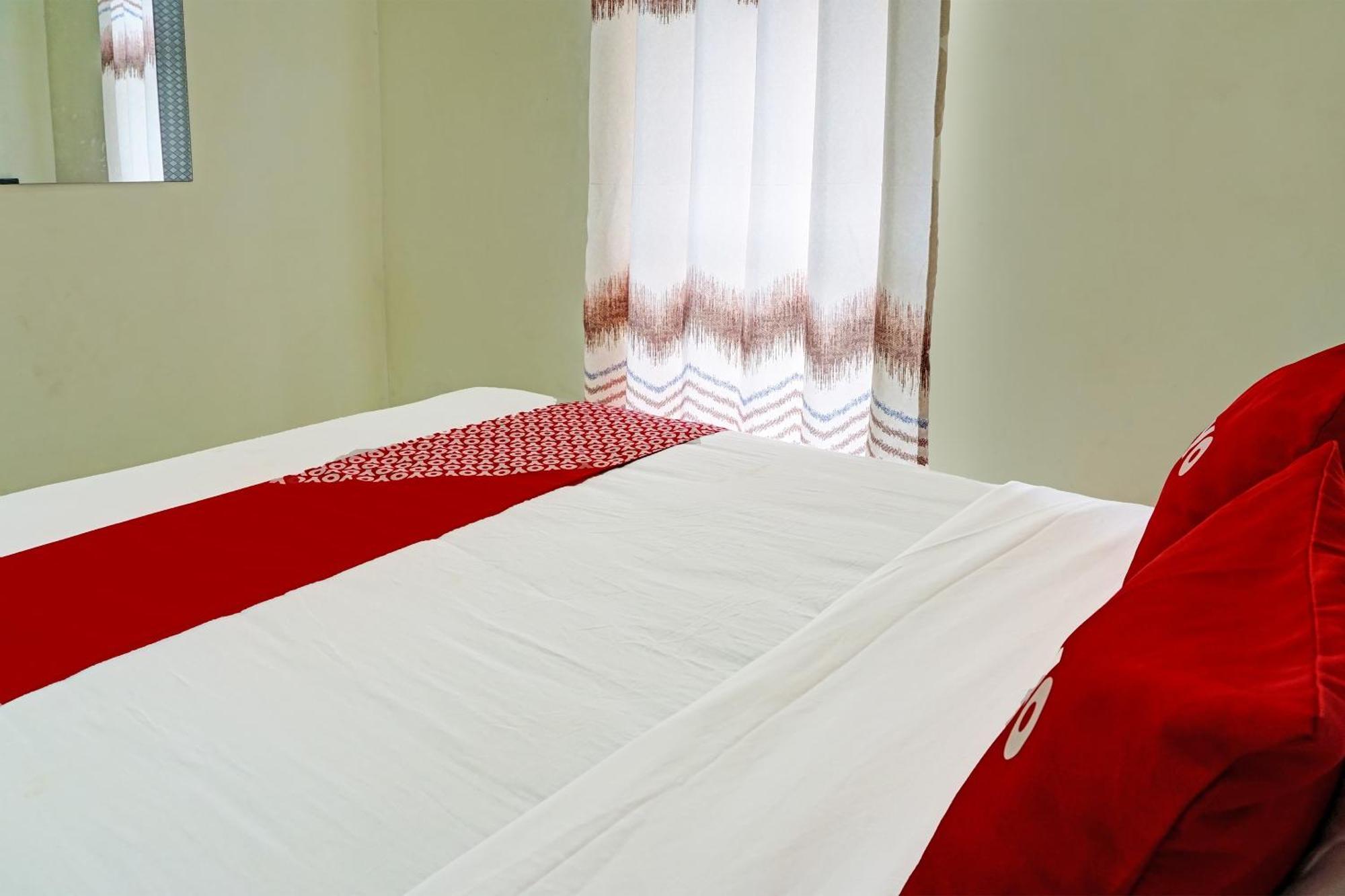 OYO 91707 Jannah Homestay Dau Bagian luar foto